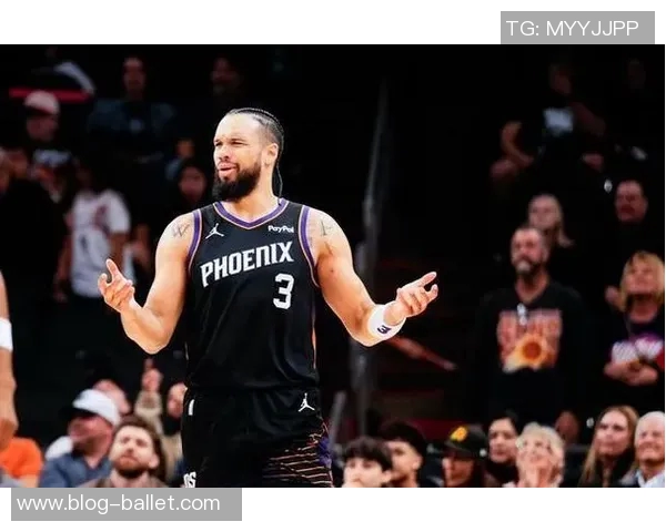 狄龙三分手感不佳仅中一球贡献14分4板1助2断并压哨罚球两次